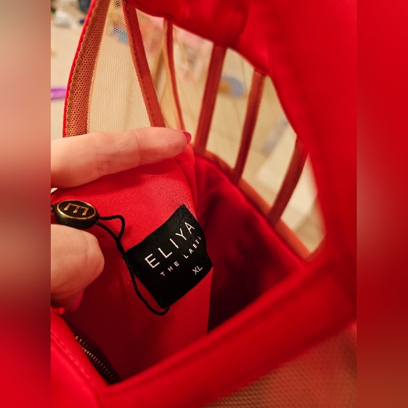 Eliya The Label Esme Dress - Picture 6 of 7